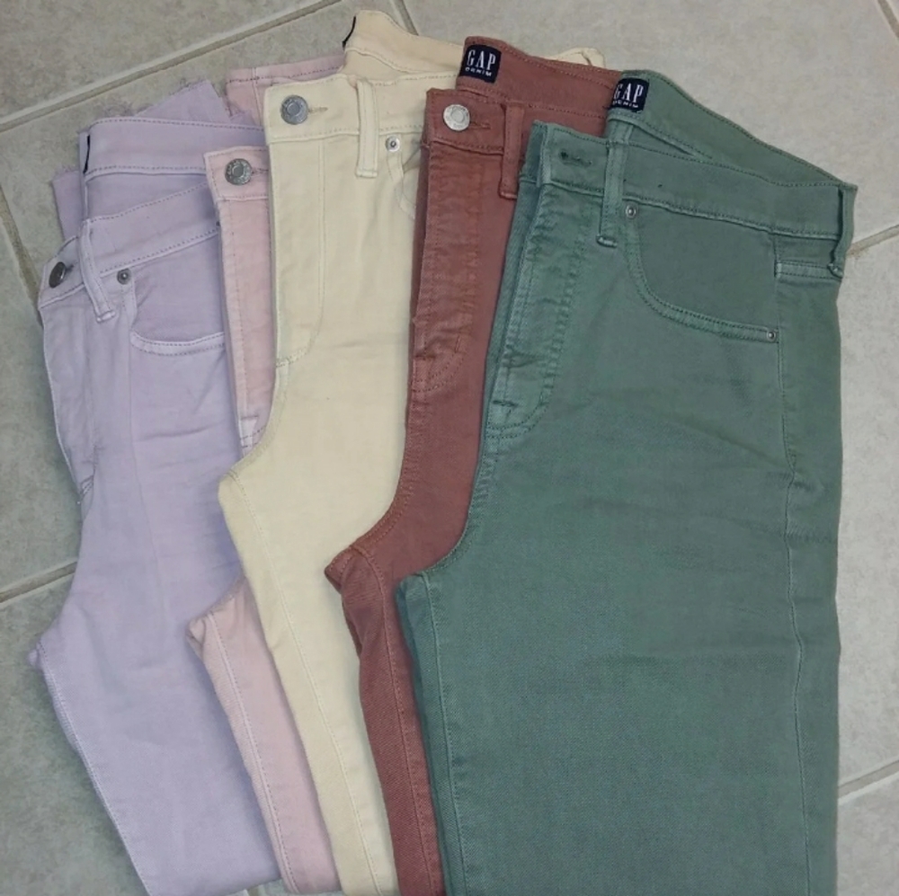 Lot of 5 GAP Jeans